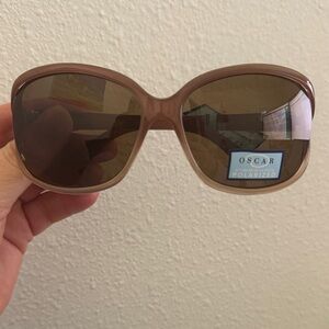 Oscar de la Renta Polarized Sunglasses NWT